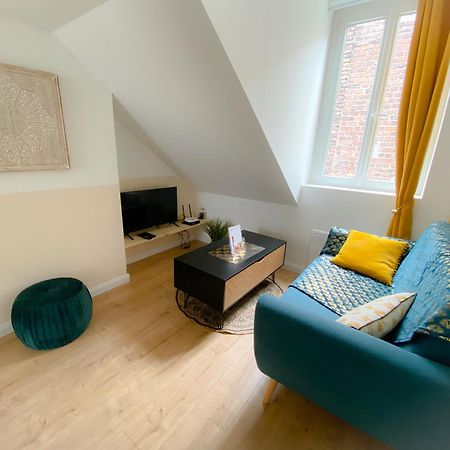 Apartament Le Temple 2 Calais Zewnętrze zdjęcie